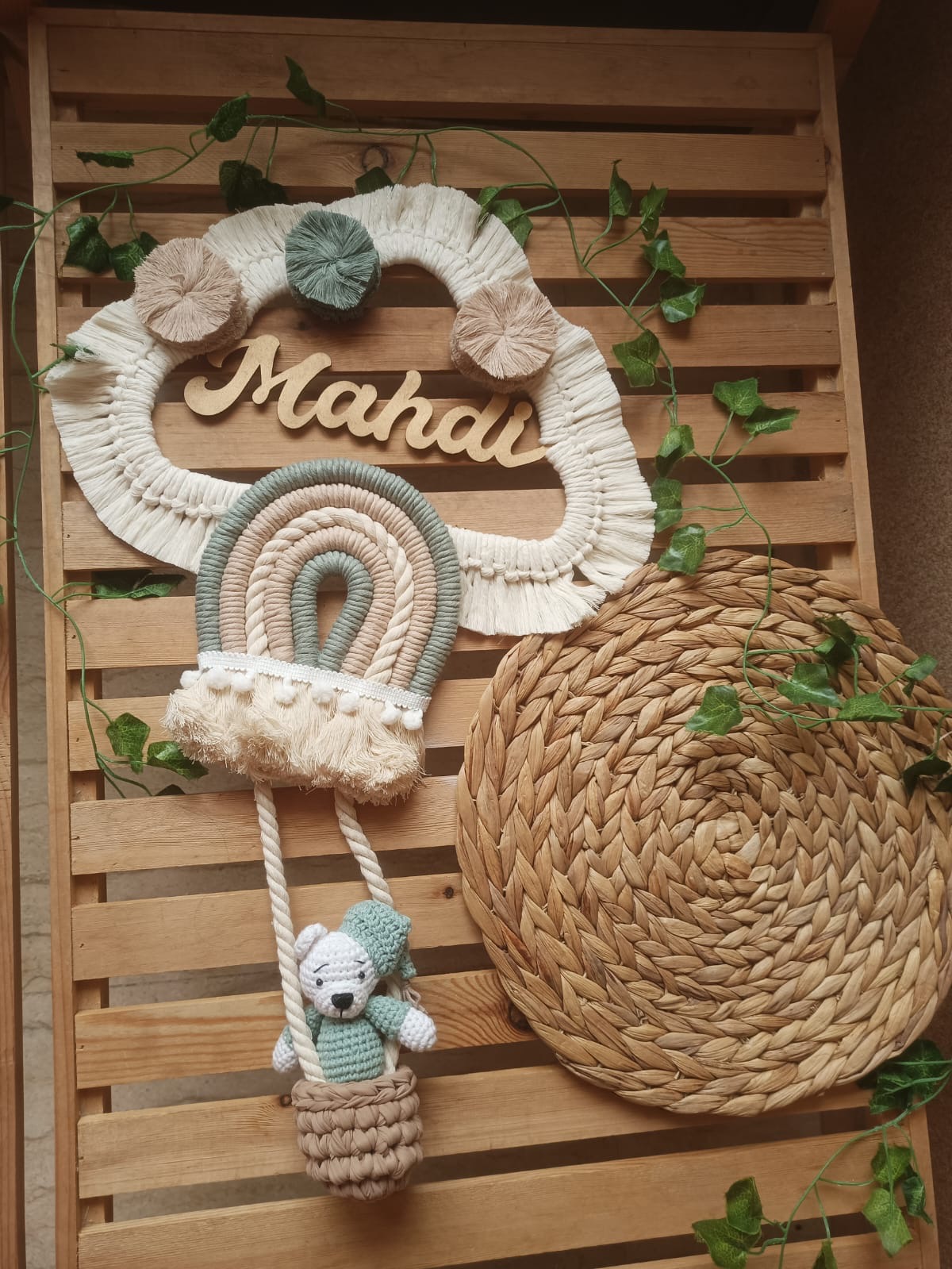 Hot air balloon hanger